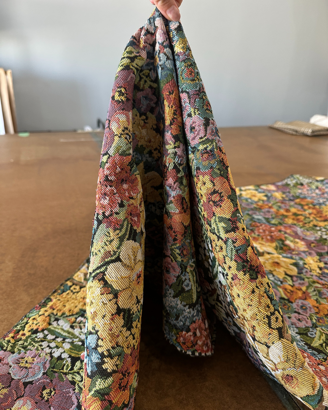 Tapestry Jacquard - Yellow Floral